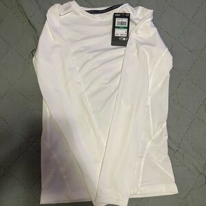 Under Armour Men's White Long Sleeve Performance Tee